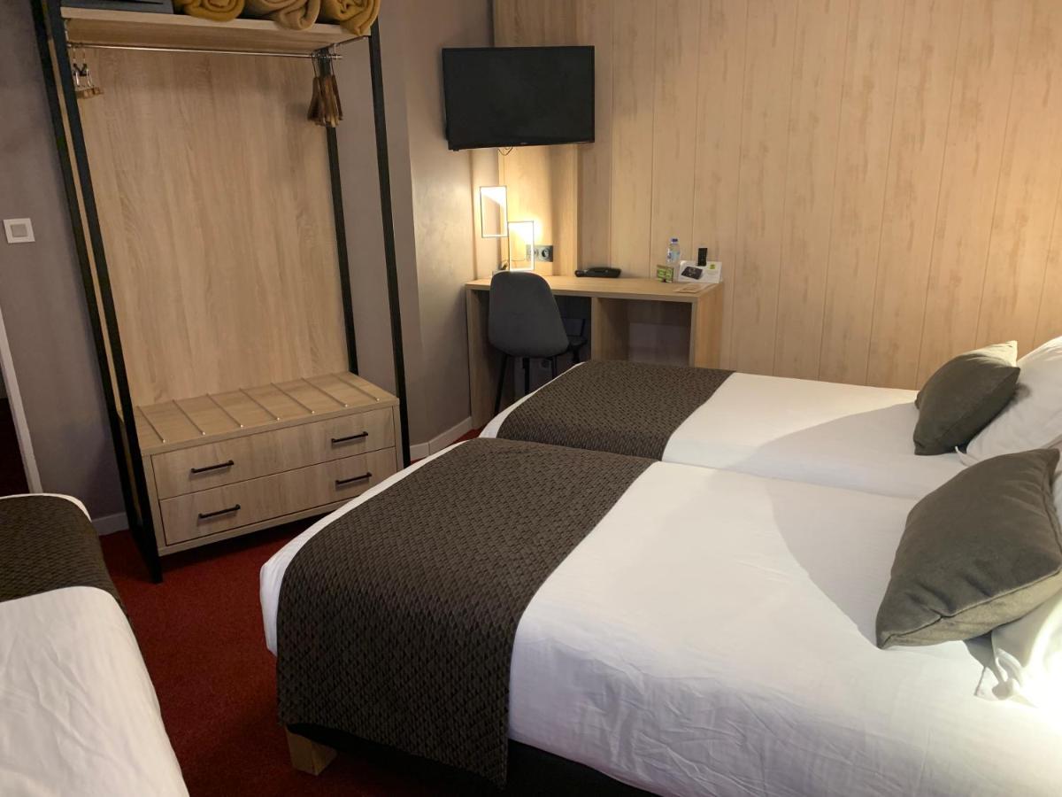 Logis Hotel Le Lac Эмбрён Экстерьер фото