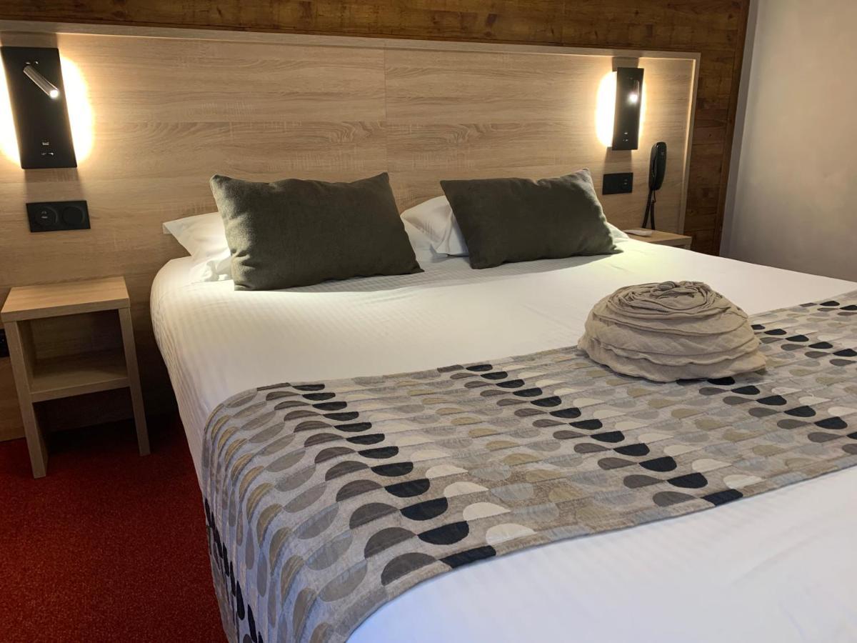 Logis Hotel Le Lac Эмбрён Экстерьер фото